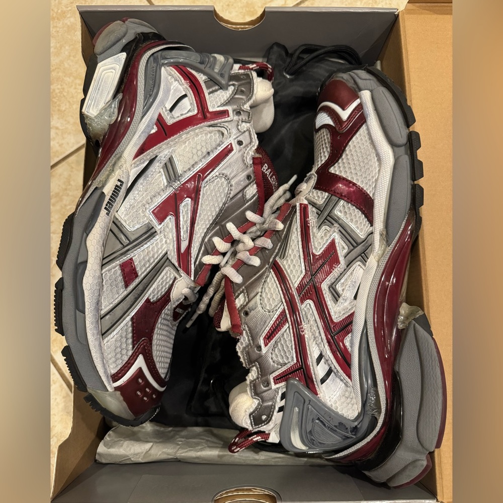 Balenciaga Runner Sz 44